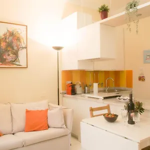beautiful-one-bedroom-apartment-central.italymilanhotels.net/