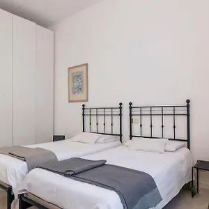 anita-flexyrent-apt-in-brera-district-ac-wifi.italymilanhotels.net/